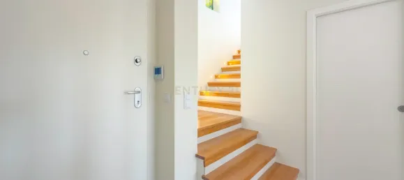 3 bedrooms Villa in Porto Salvo, Portugal No. 111041 41