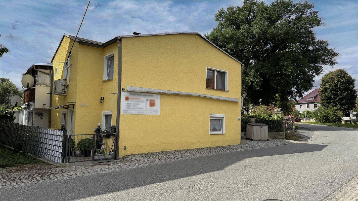 5 rooms House in Sachsische Schweiz-Osterzgebirge, Germany No. 279482