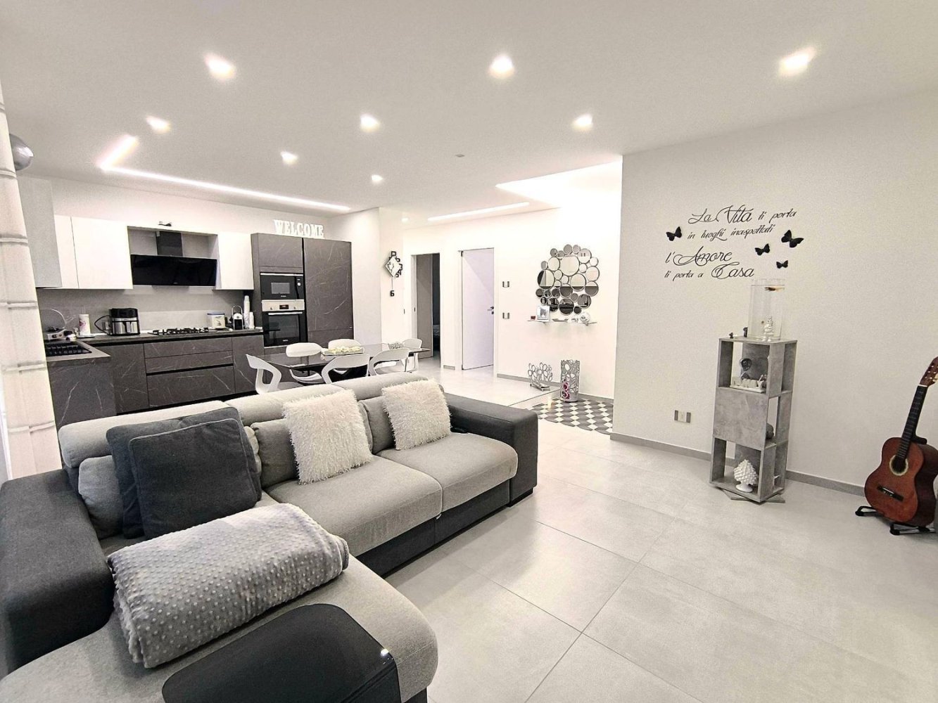 3 bedrooms Apartment in Ballabio, Italy No. 336432