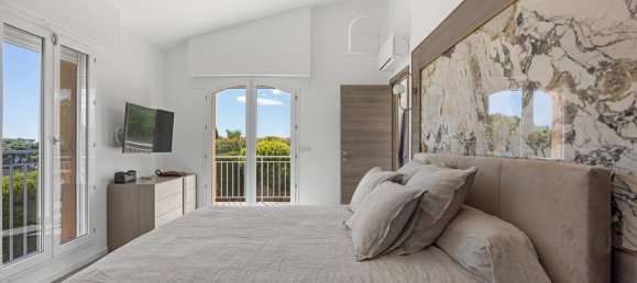 8 bedrooms Commercial property in Vallauris, France No. 1472 9