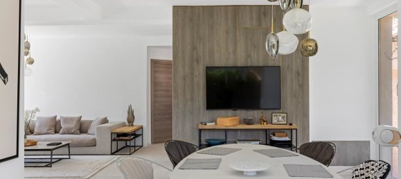 8 bedrooms Commercial property in Vallauris, France No. 1472 6