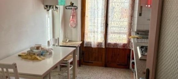 3 bedrooms Apartment in Siena, Italy No. 55356 3