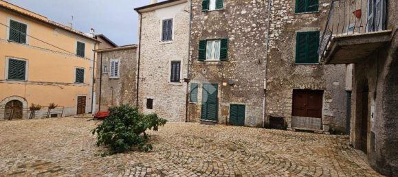 3 rooms House in Acuto, Italy No. 202176 3