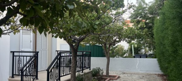 Adosado de 3 dormitorios en Pervolia, Cyprus No. 25937 11