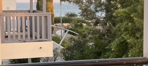 Adosado de 3 dormitorios en Pervolia, Cyprus No. 25937 4