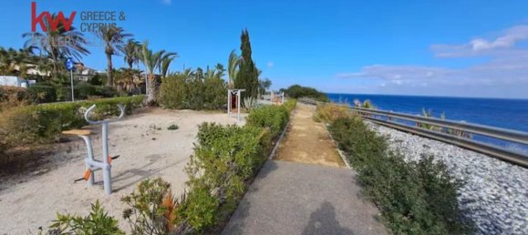 Adosado de 3 dormitorios en Pervolia, Cyprus No. 25937 24