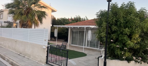 Adosado de 3 dormitorios en Pervolia, Cyprus No. 25937 6