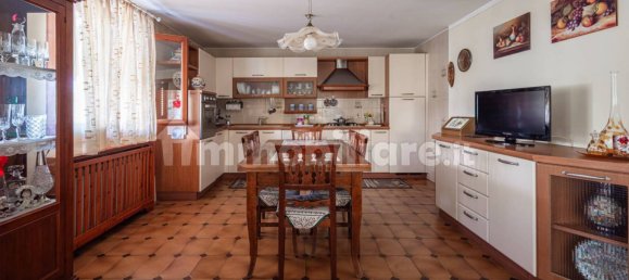 3 bedrooms Villa in Roncade, Italy No. 301615 9