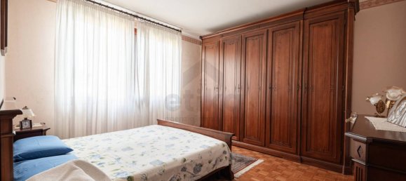 3 bedrooms Villa in Roncade, Italy No. 301615 22
