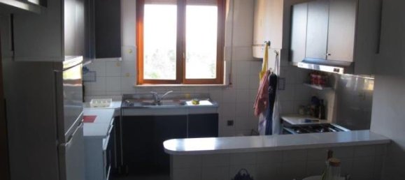 3 bedrooms Apartment in Rome, Italy No. 253662 3