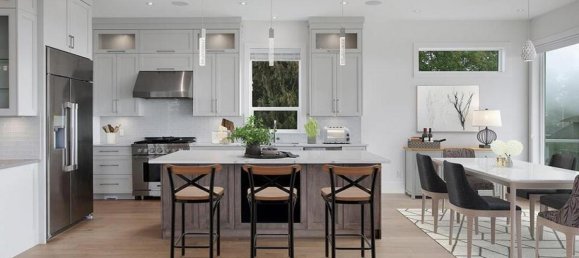 6 bedrooms House in British Columbia, Canada No. 243 12