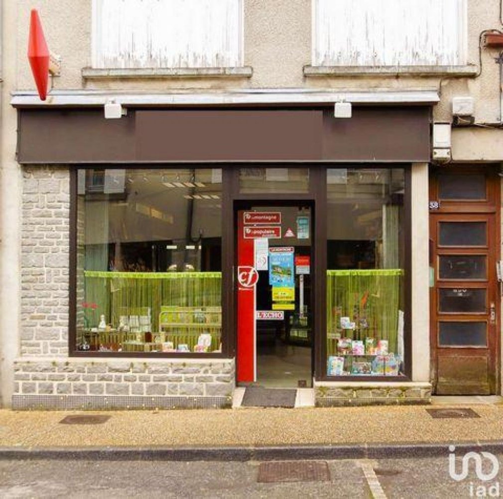 40m² Factory in La Souterraine, France No. 19088