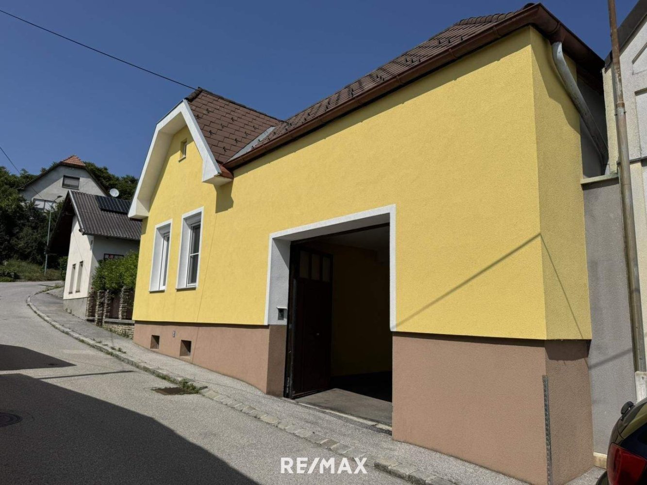 4غرفة منزل في Grosshoflein, Austria رقم 143900