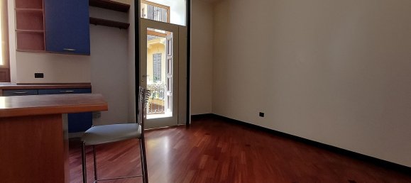 3 rooms Apartment in Milan, Italy No. 261243 8
