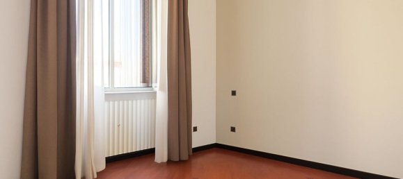 3 rooms Apartment in Milan, Italy No. 261243 19