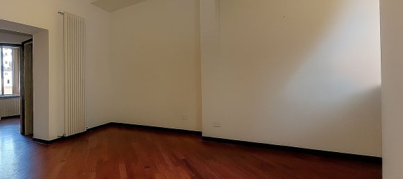3 rooms Apartment in Milan, Italy No. 261243 5