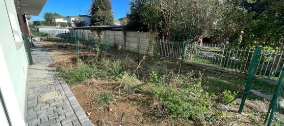 3 rooms Apartment in Pessano con Bornago, Italy No. 2108 18