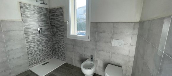 3 rooms Apartment in Pessano con Bornago, Italy No. 2108 16