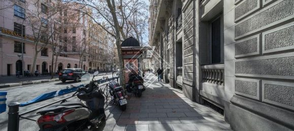 214m² Office in Madrid, Spain No. 29327 19