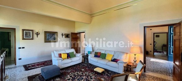 Вилла с 6 спальнями в Лукка, Италия № 115800 23