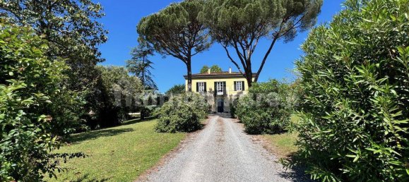 Вилла с 6 спальнями в Лукка, Италия № 115800 19