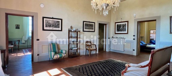 Вилла с 6 спальнями в Лукка, Италия № 115800 25