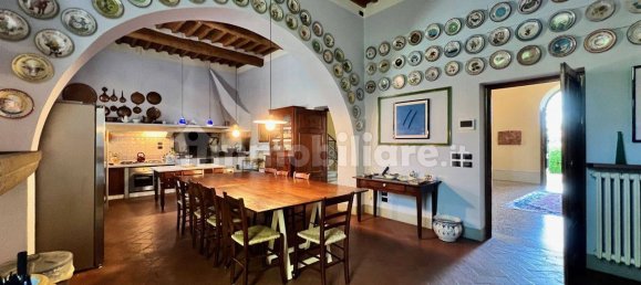 Вилла с 6 спальнями в Лукка, Италия № 115800 29