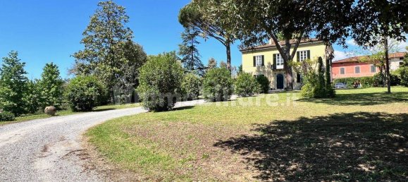 Вилла с 6 спальнями в Лукка, Италия № 115800 14