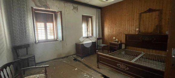 4 bedrooms House in Domegge di Cadore, Italy No. 309916 6