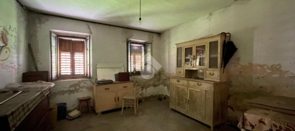 4 bedrooms House in Domegge di Cadore, Italy No. 309916 3