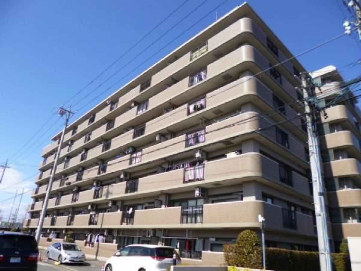 Apartamento T3 em Aichi, Japan N.º 6938