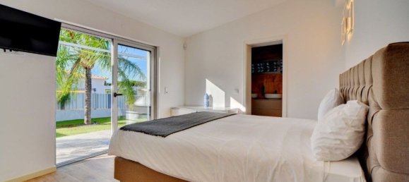 4 غرف نوم منزل في Quarteira, Portugal رقم 172476 4