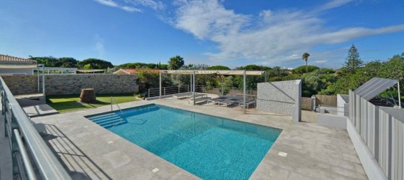 4 غرف نوم منزل في Quarteira, Portugal رقم 172476 2