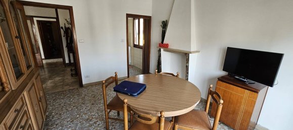 4 bedrooms Apartment in Civitanova Marche, Italy No. 312224 6