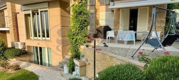 3 غرف نوم فيلا في Livorno, Italy رقم 337274 17