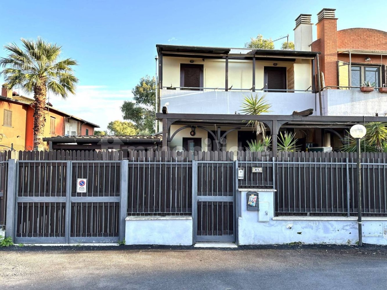 2 غرف نوم منزل في Fiumicino, Italy رقم 60399