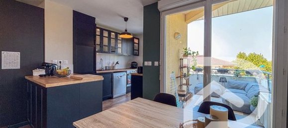 2 bedrooms Apartment in L'Isle-Jourdain, France No. 363365 4