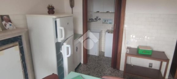 6 rooms Apartment in Valfabbrica, Italy No. 122852 9