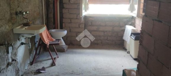 6 rooms Apartment in Valfabbrica, Italy No. 122852 29