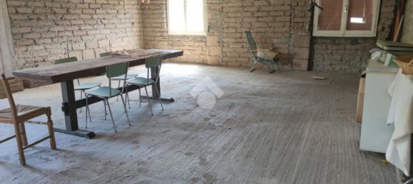 6 rooms Apartment in Valfabbrica, Italy No. 122852 20