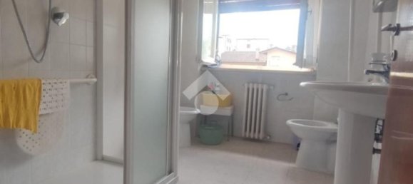 6 rooms Apartment in Valfabbrica, Italy No. 122852 17