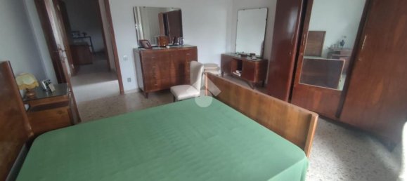 6 rooms Apartment in Valfabbrica, Italy No. 122852 10