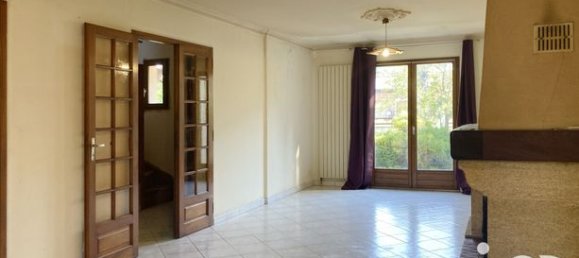 Casa de 3 dormitorios en Gagny, France No. 359310 3