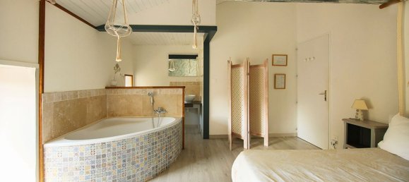 10 Schlafzimmer Haus in Vendee, France, Nr. 363393 5