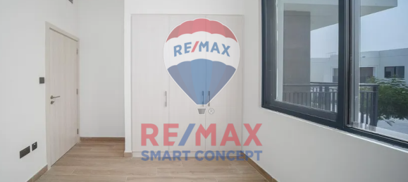 Вилла с 4 спальнями в Остров Яс, ОАЭ № 66630 7