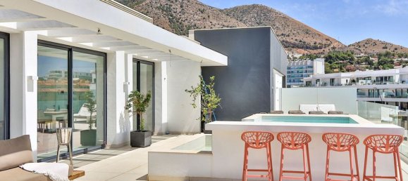 3 chambres Penthouse à Fuengirola, Spain No. 179991 4