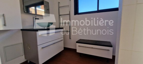 1 bedroom Apartment in La Bassee, France No. 154366 4