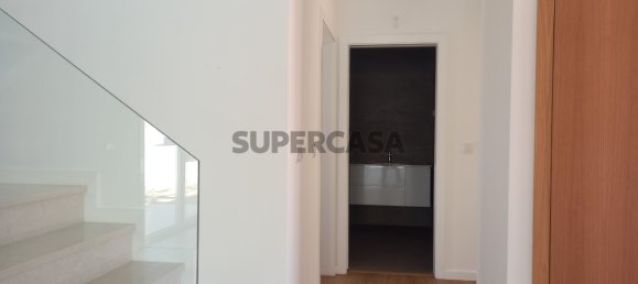 4 bedrooms House in Seixal, Portugal No. 158713 20