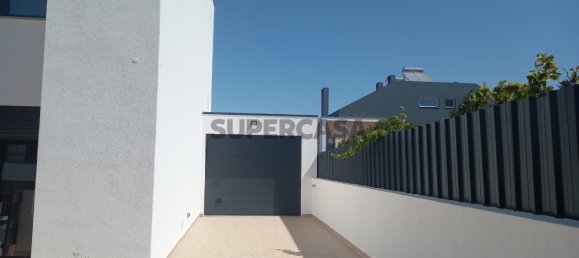 4 bedrooms House in Seixal, Portugal No. 158713 27