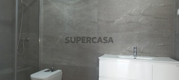 4 bedrooms House in Seixal, Portugal No. 158713 19